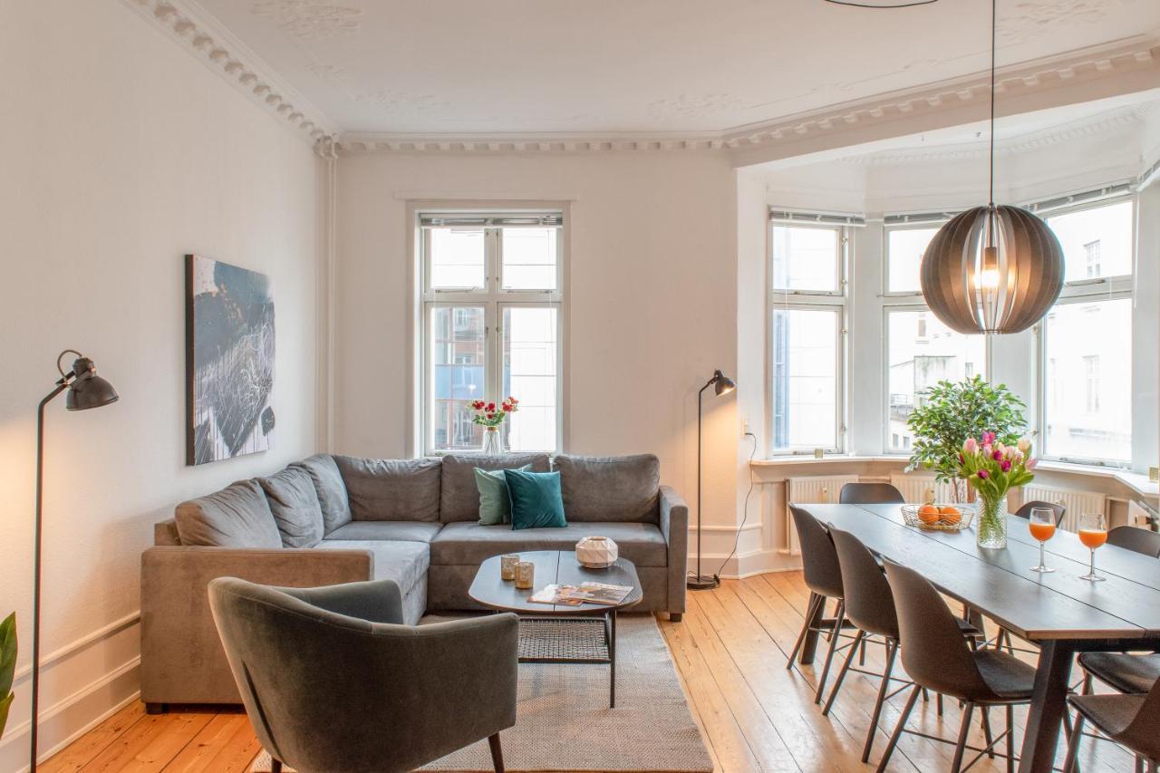 Spacious 3-bedroom In The Heart Of Apartment *