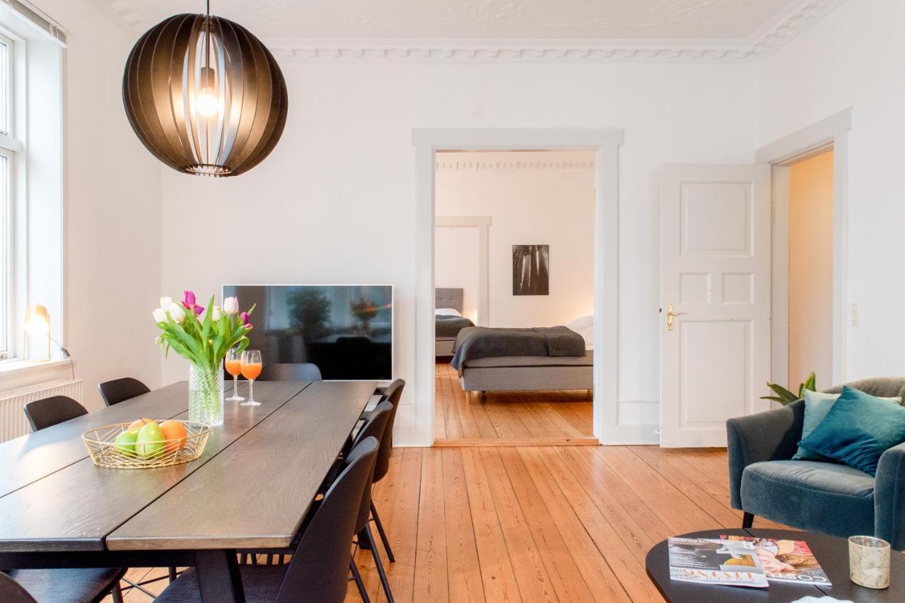 Spacious 3-bedroom In The Heart Of Apartment *